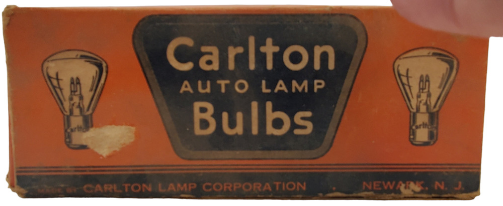 Vintage NOS Box of 10 Carlton 2531 6-8 Volt 50-32CR Auto Lamp Bulbs